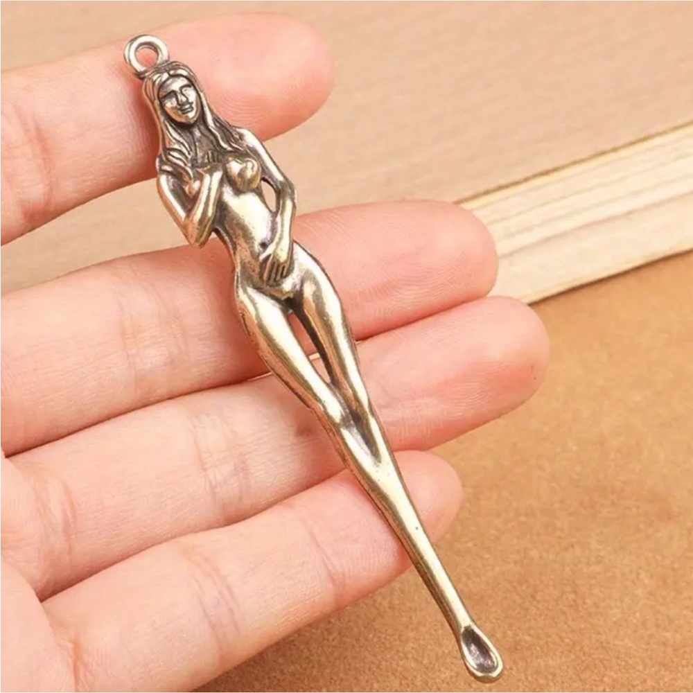 Naked lady Snuff spoon - Picture 2 of 2